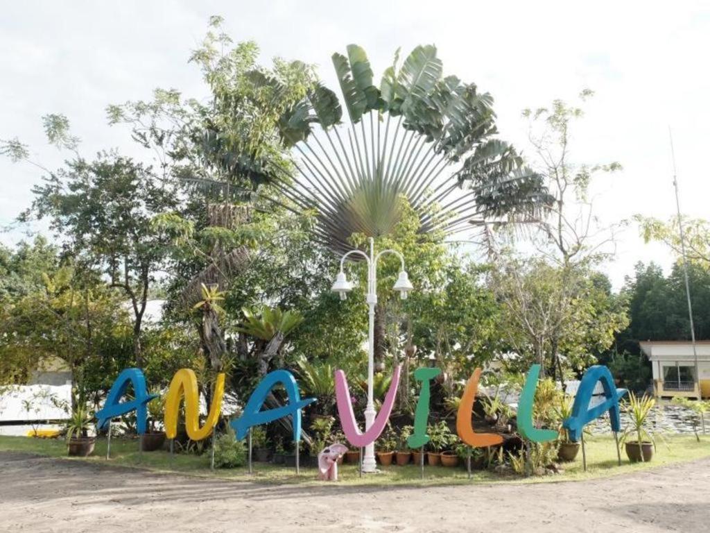 Anavilla Tangke Resort Khanom Exteriör bild