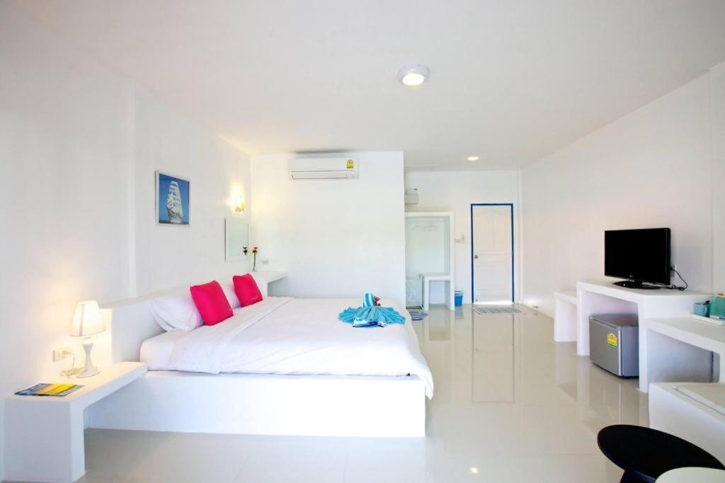 Anavilla Tangke Resort Khanom Exteriör bild